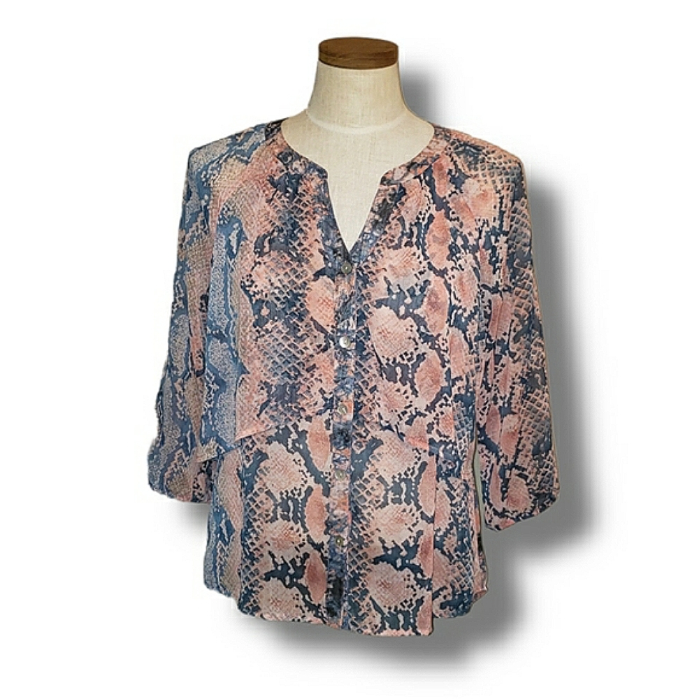 Anthropologie Figueroa & Flower Asymmetrical High-Low Hem Floral Snakeskin Top S